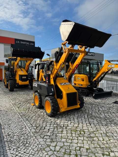 MINI RETROESCAVADORA JCB 1CX