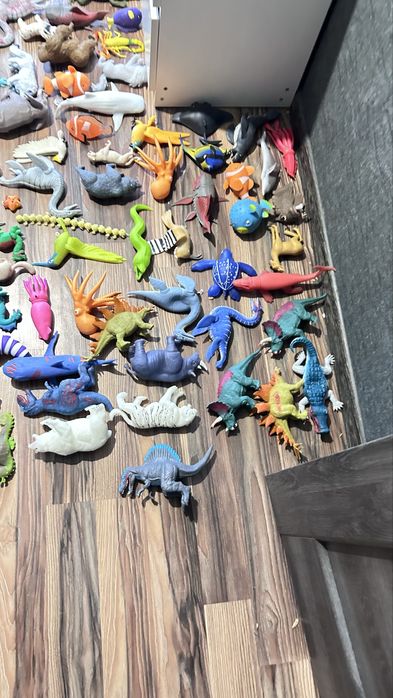 Игрушки морские животные и прочие