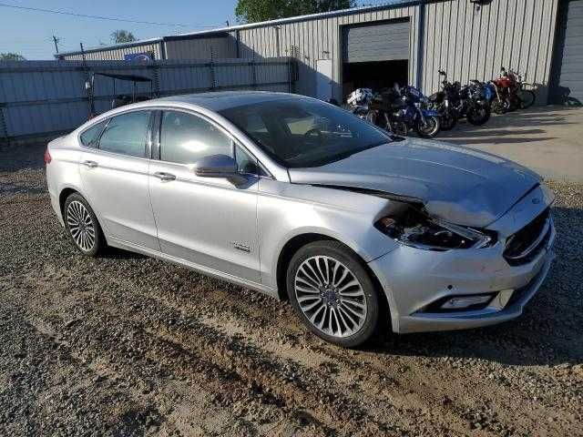 Ford Fusion Titanium PHEV 2017