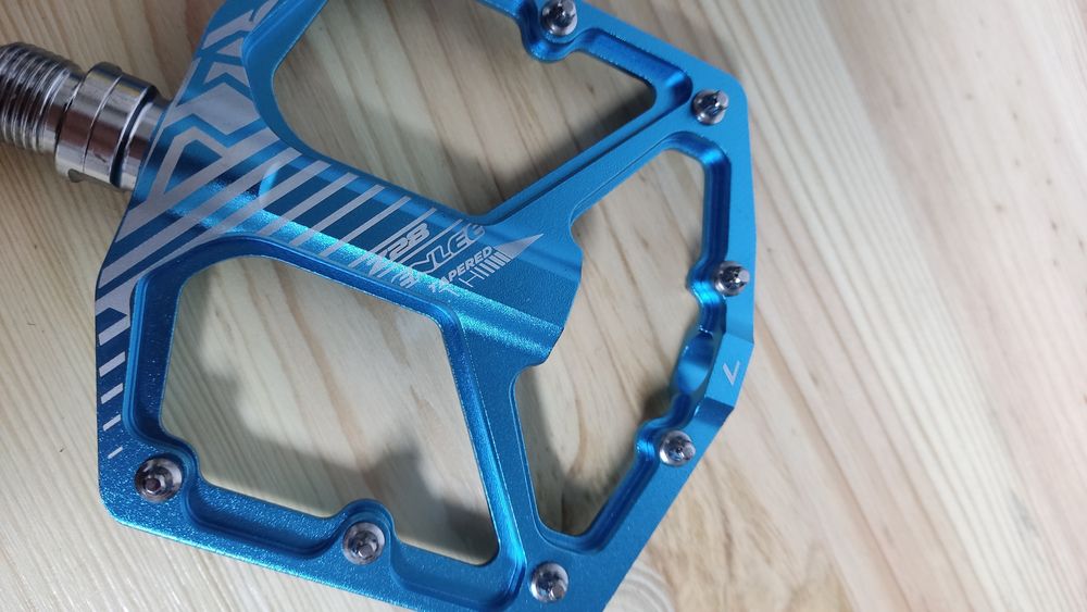 Nowe Pedały platformowe Enlee / Niebieskie