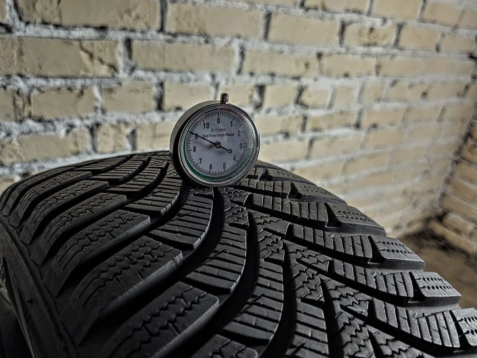 Зимова пара 215/65r16 Hankook | 2021 | 9mm | Преміум шини | Стан нових