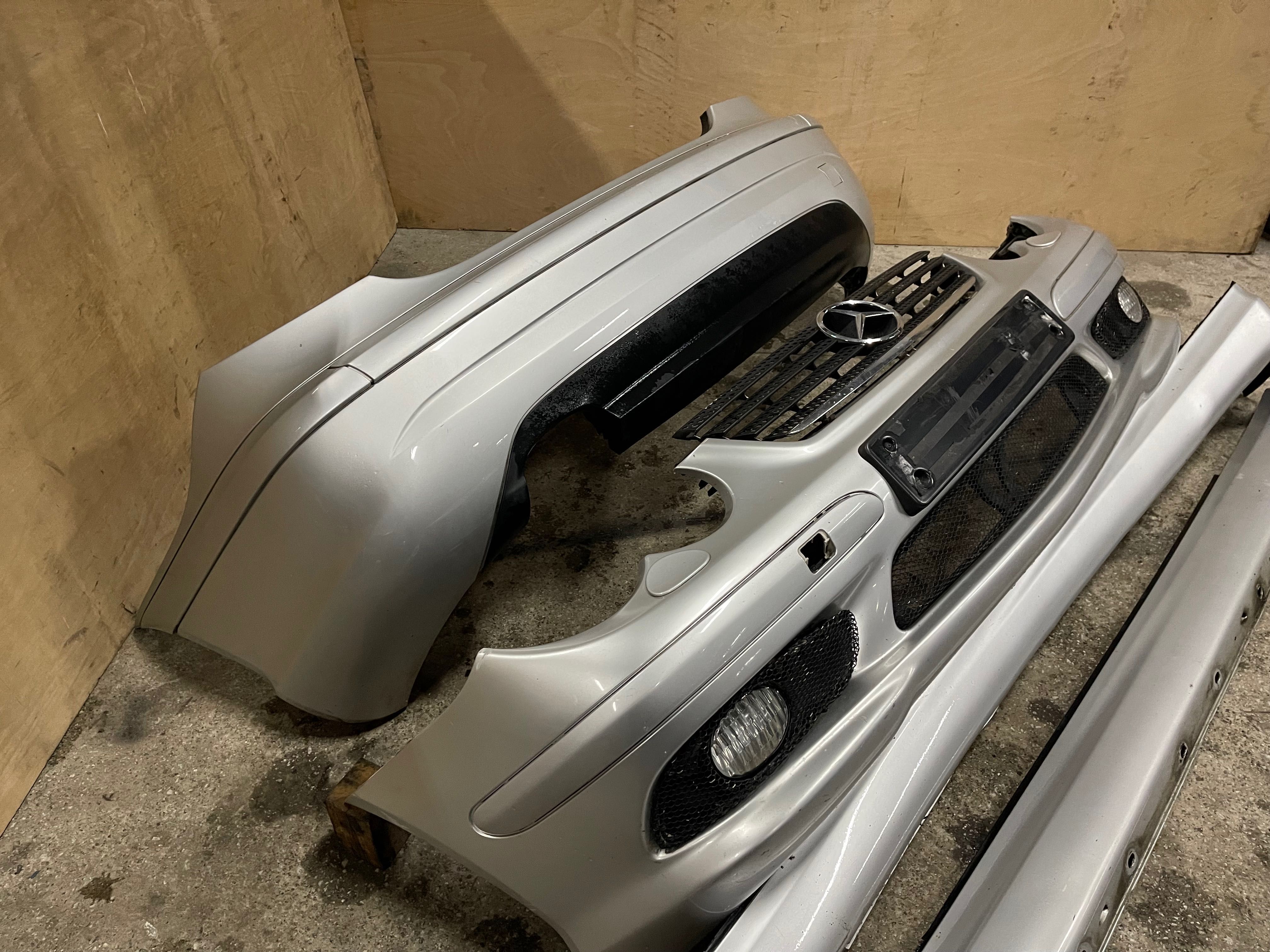PARA-CHOQUES TRÁS AMG MERCEDES W203 SPORT COUPE C200 C220