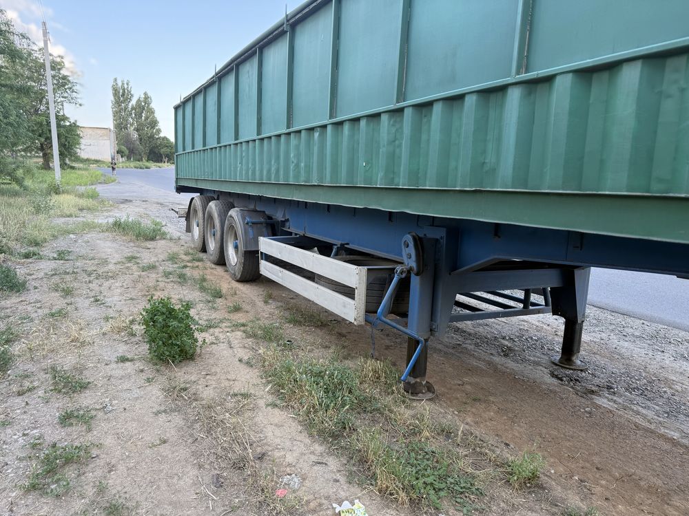 Полуприцеп, контейнеровоз, контейнер