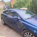 Opel astra gtc   niebieski