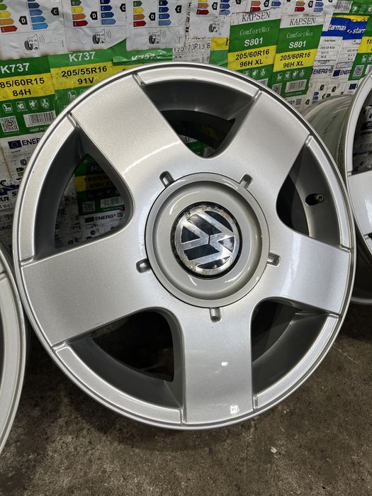 Литі диски r15 5/100 6j et38 vw bora golf4 poli skoda tour fabia