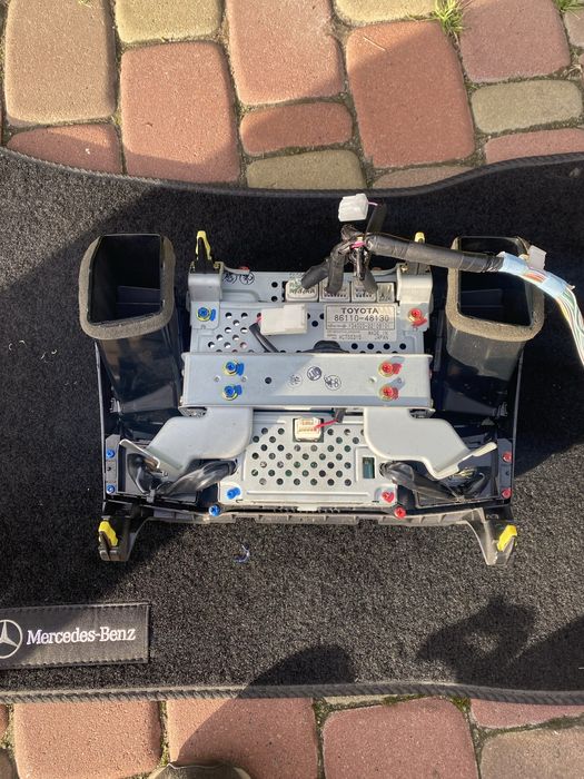 Монітор, дисплей, навігація Lexus RX300 RX330 RX350 RX400h