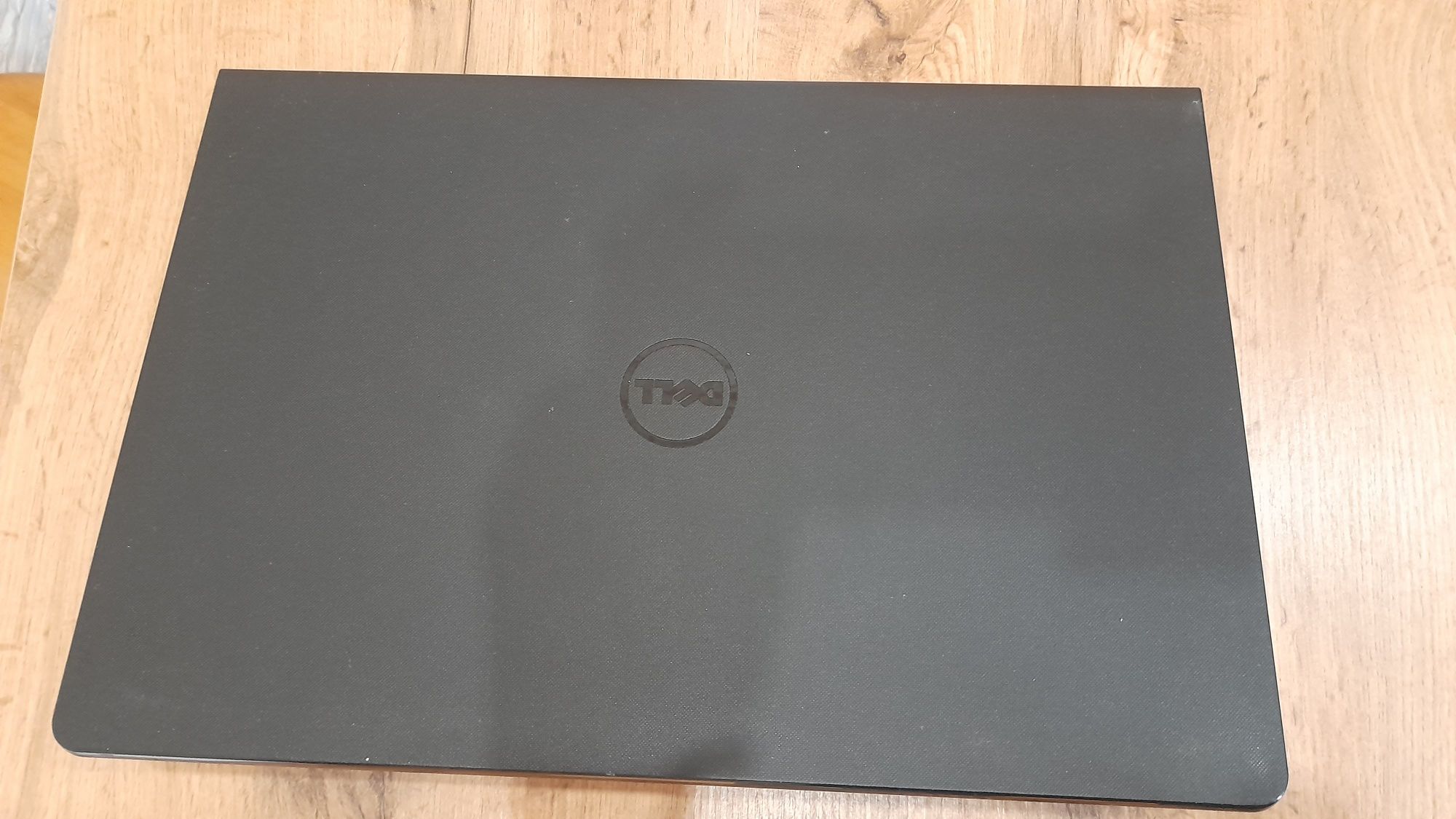 Laptop Dell Vostro 15 3568