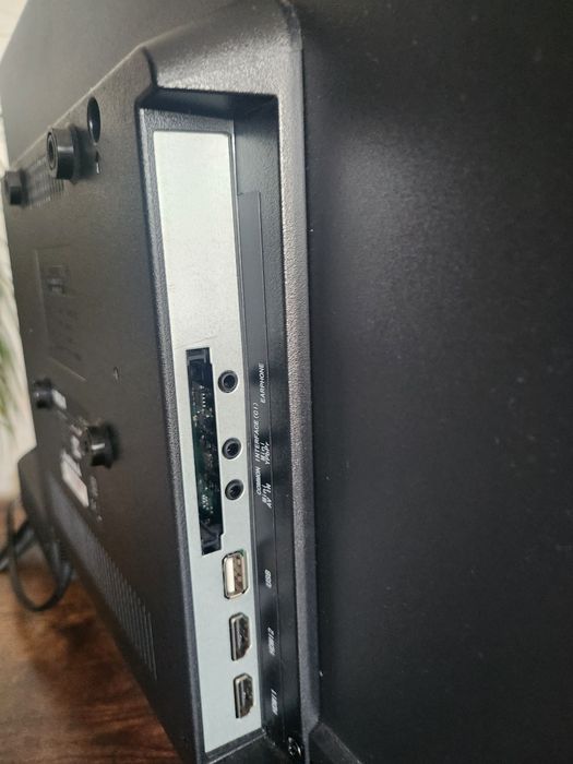 Televisão RCA 81 cm