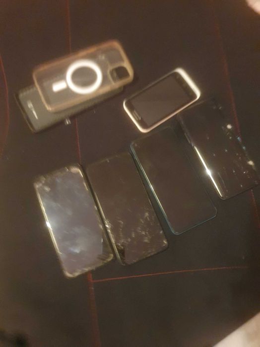 Telemóveis para peças