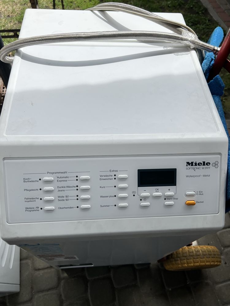 Пральна машина Miele Softtronic W297F чудовий стан