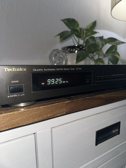 Technics tuner ST-610 stan idealny polecam