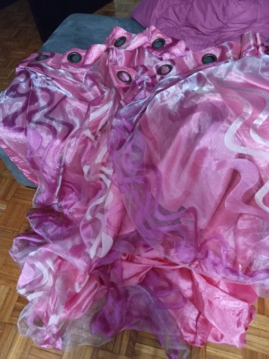 Cortinas cor rosa