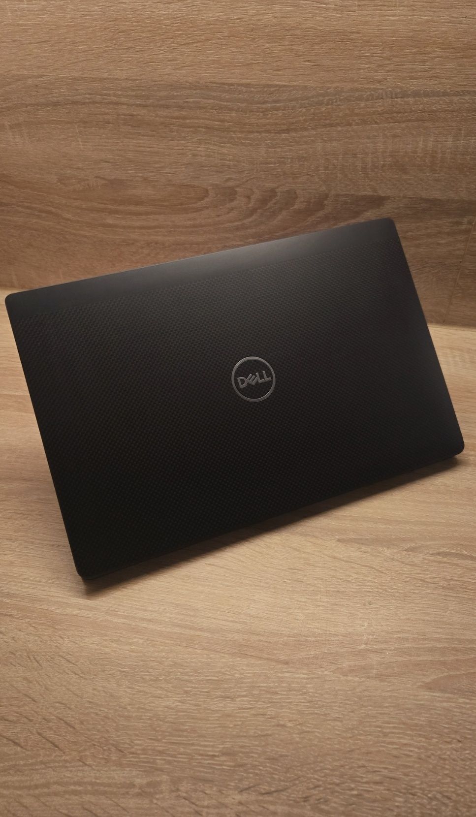 Laptop Dell Latitude i7-1185G7 16GB DDR4 Iris Xe 256GB SSD M.2 Win11H
