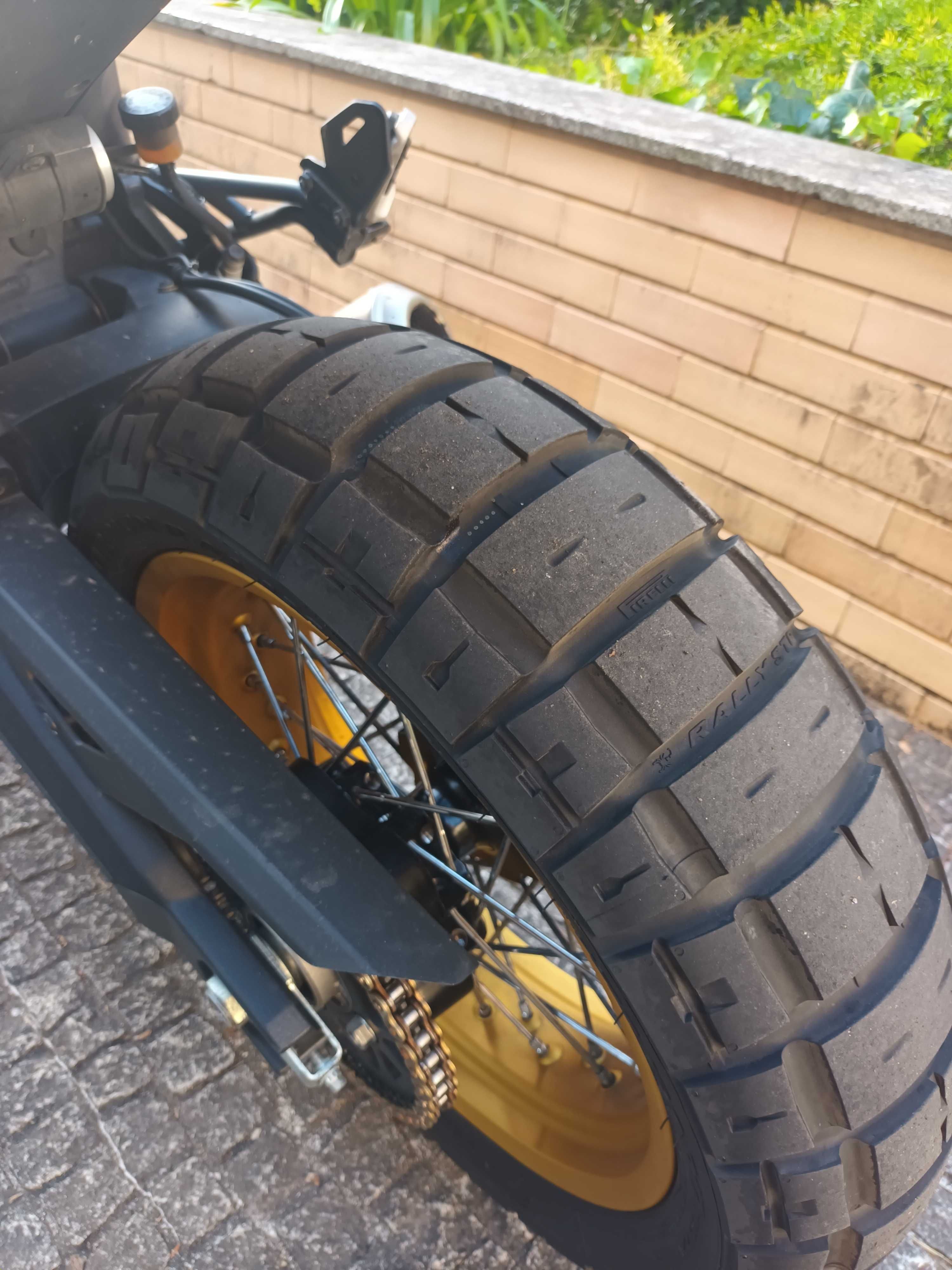 Ducati Scrambler Desert Sled
