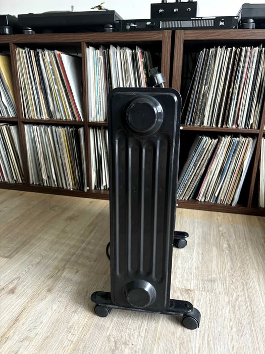 Aquecedor a óleo BLACK+ DECKER