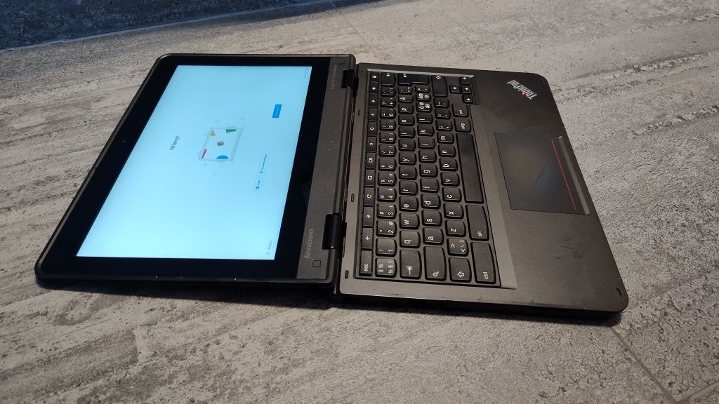 Komputer dla seniora. Chromebook ThinkPad Dotykowy ekran. Opcja table