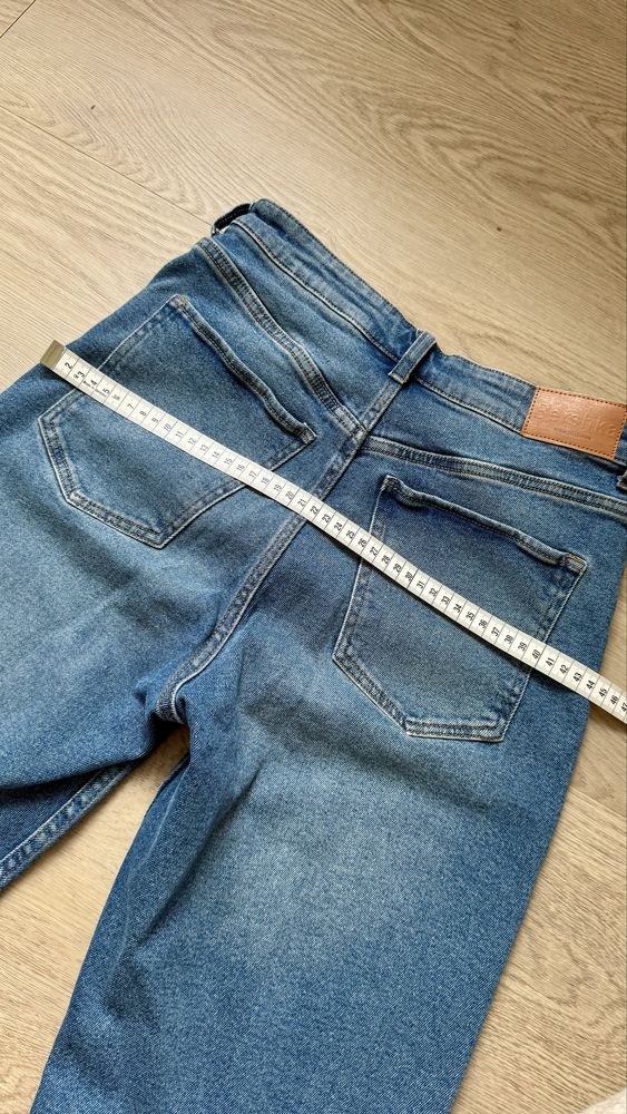 Джинсы с разрезами Bershka, брюки деним, высокая посадка, р. L (40/48)