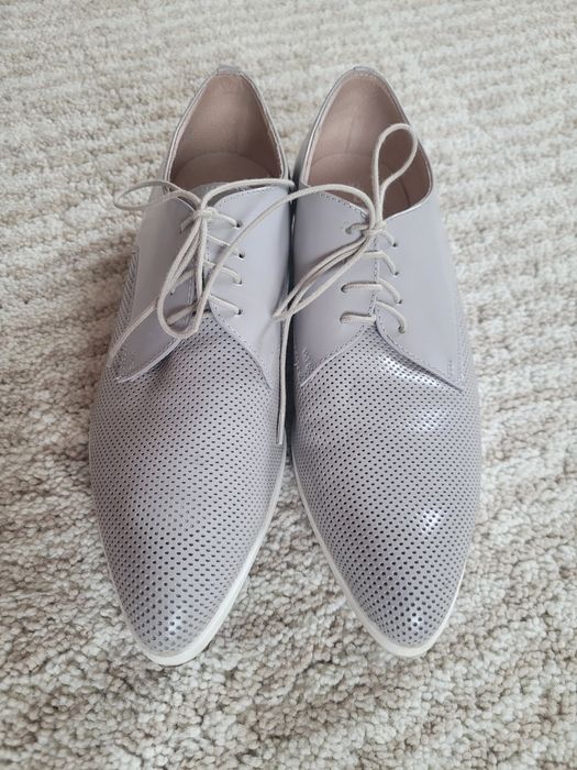 Buty Gino Rossi 38 prawie nowe, raz założone