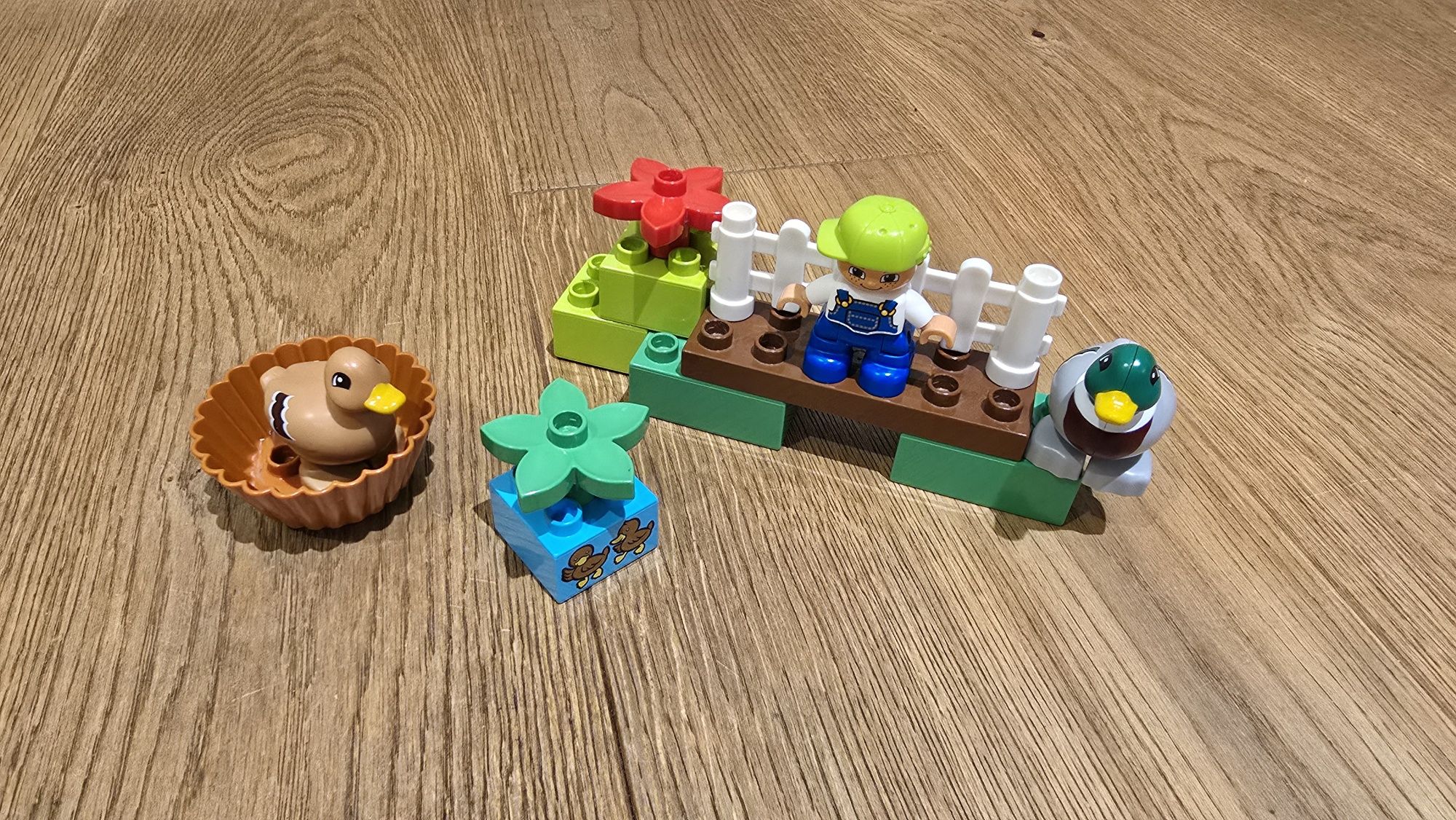 Lego Duplo zestawy 10901, 10900, 10831, 10581, 10908, 10930
