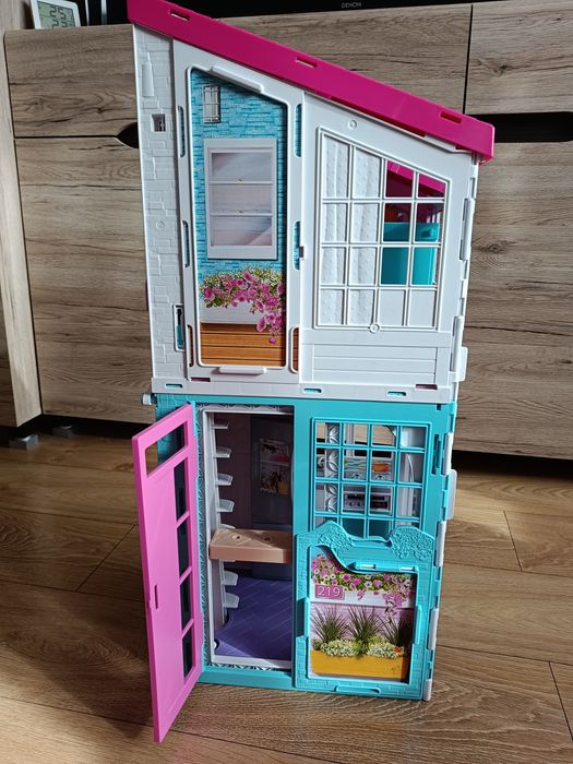 Domek dla lalek Malibu - Barbie