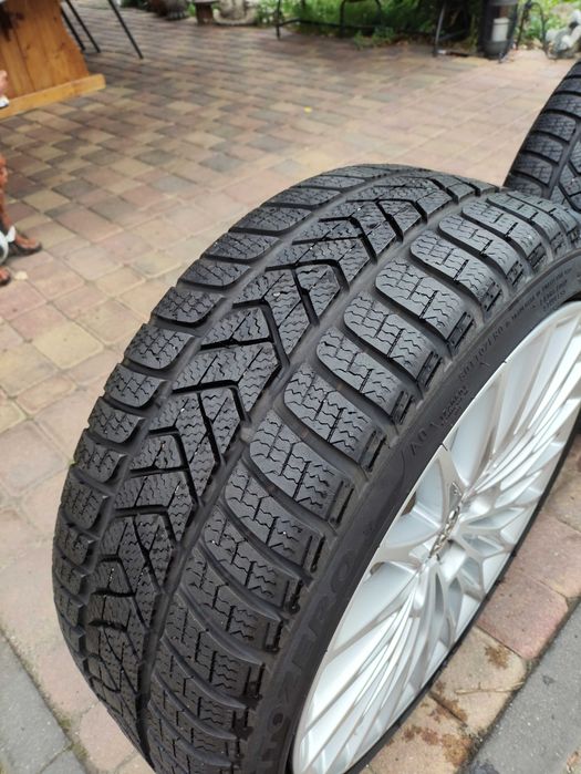 Felgi aluminiowe Alu AUDI A3 S3 S LINE 18 Zima 225/40/18 Pirelli