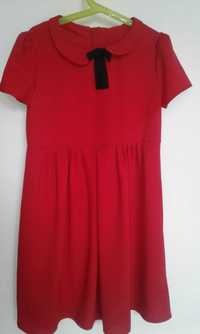 Czerwona sukienka dla dziewczynki roz. 140.