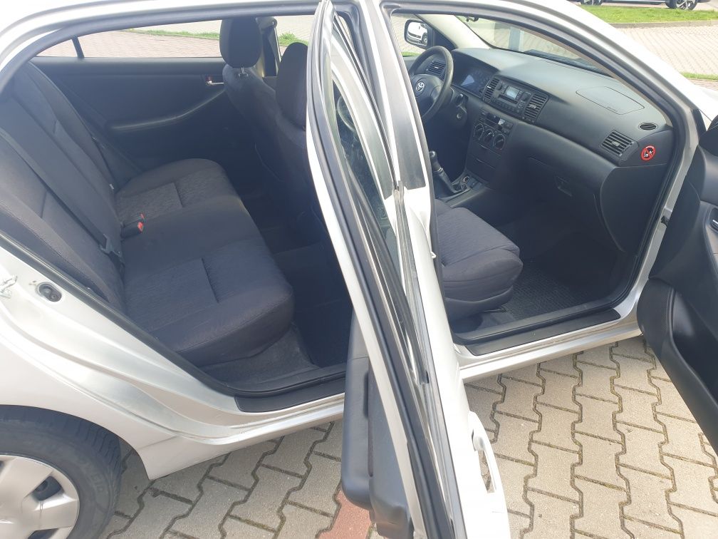 Toyota Corolla 2.0 D4D Diesel 90 Koni Klimatyzacja Stan BdB