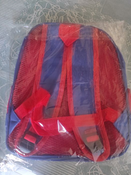 Mochila mqueen nova
