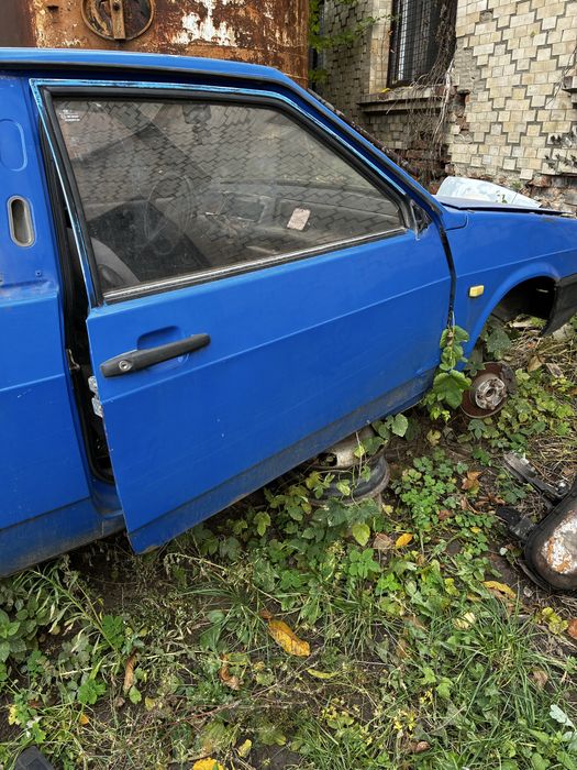 Ліве праве Крило капот ваз 2108-2108 короткокрила