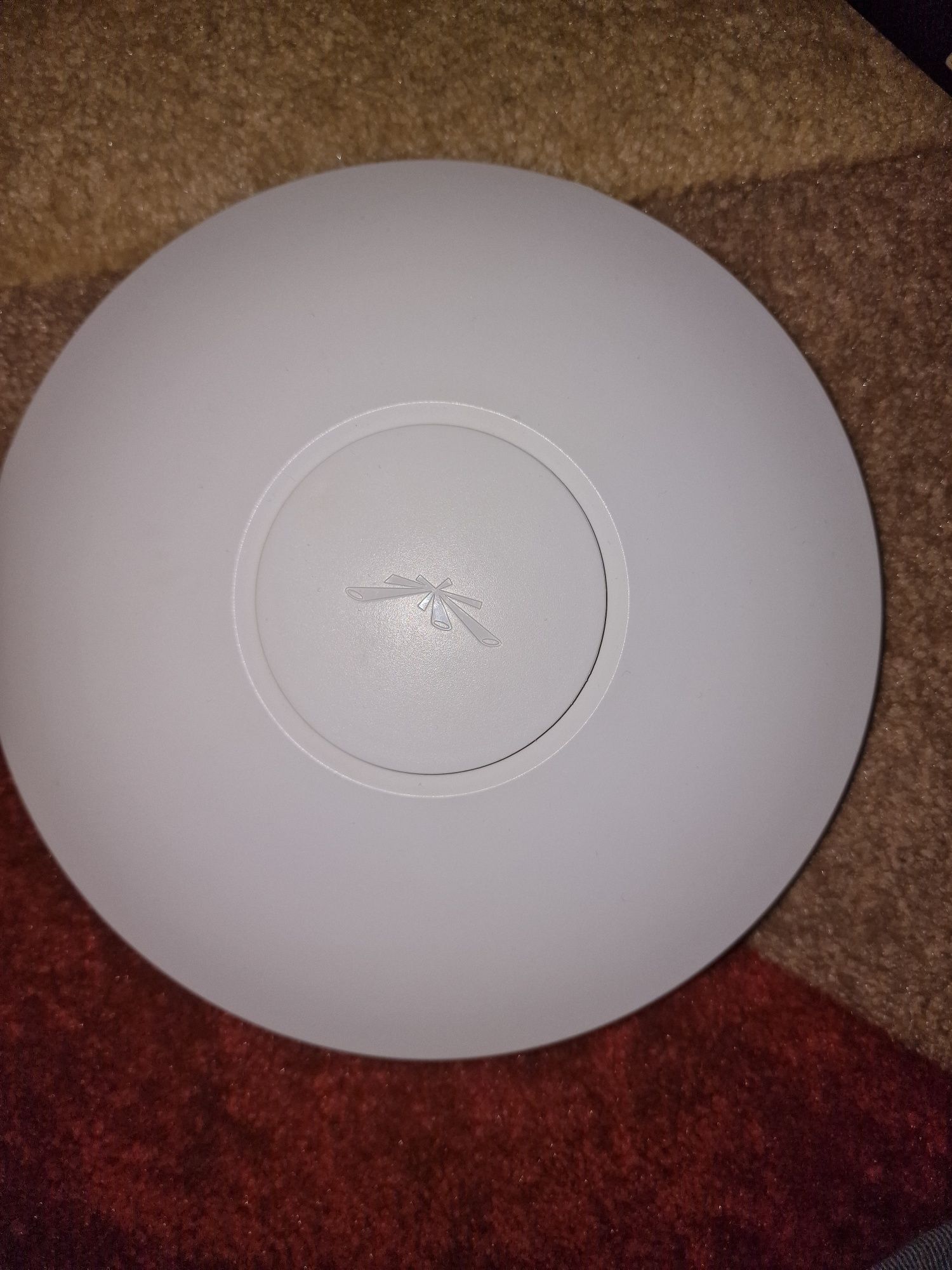 1x UAP-LR + 1x UAP Ubiquiti Unifi Access Point