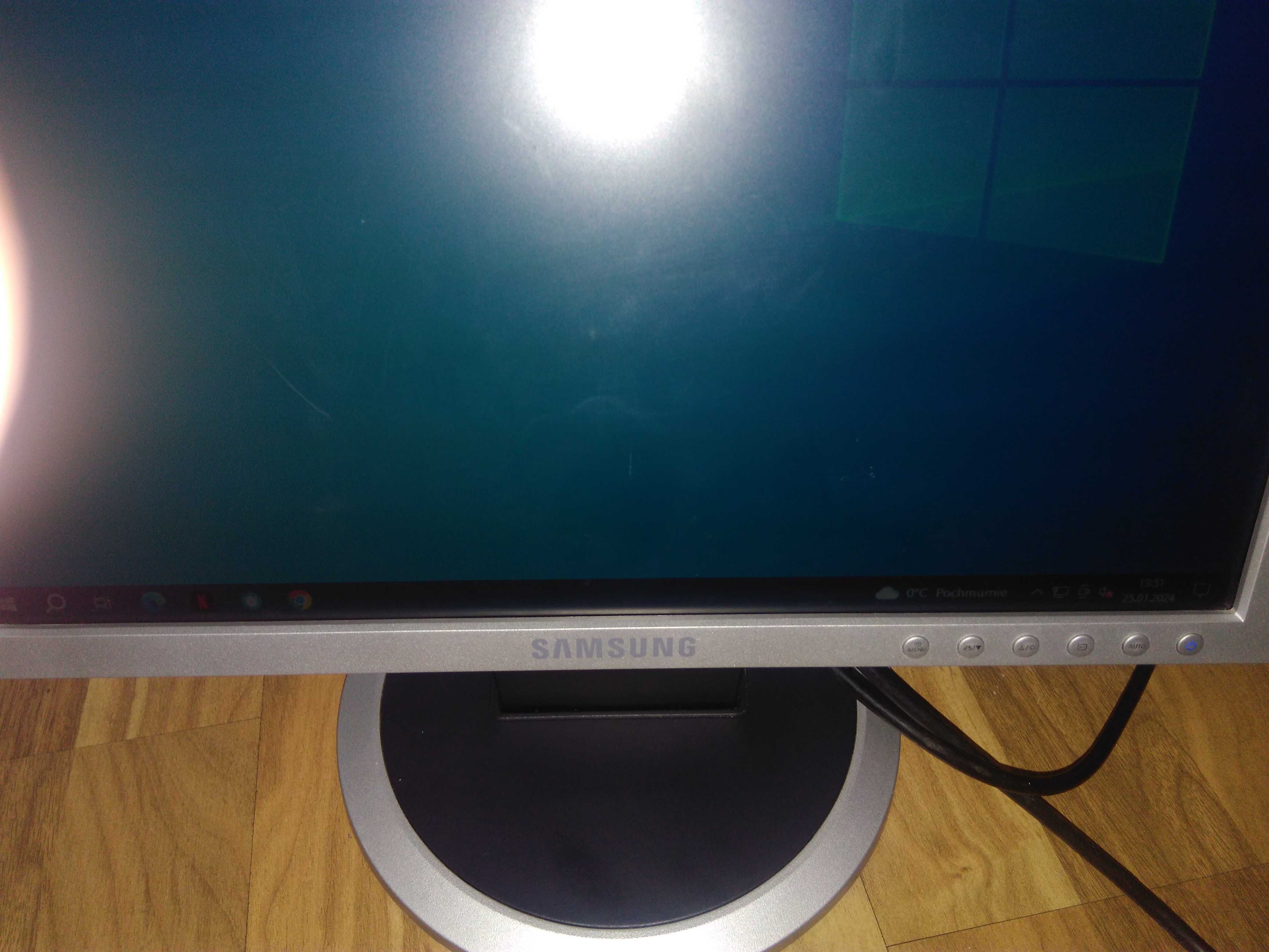 monitor samsung 17 cali