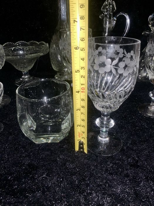 Бокалы графины   стаканы  креманки хрусталь