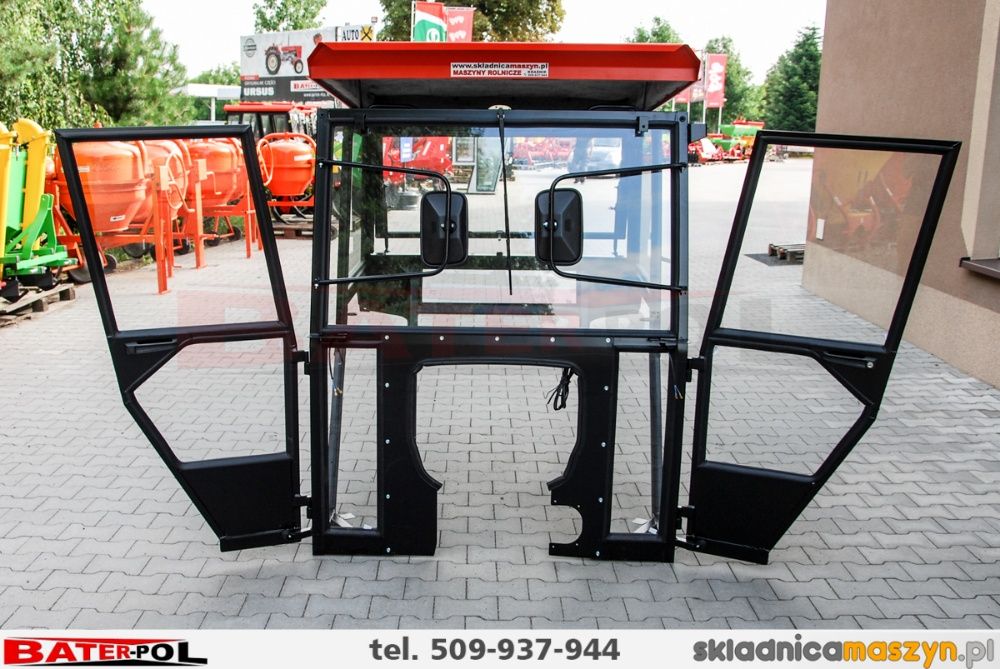 Kabina Ursus C-360 bez błotników