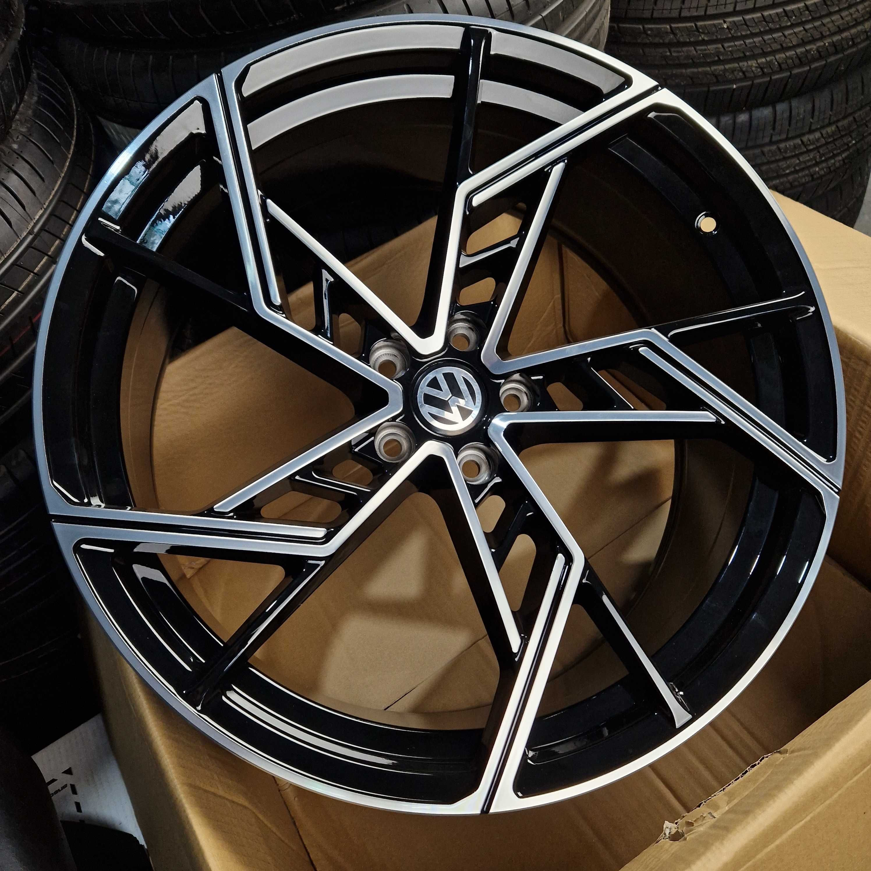 Диски На Авто R21 5x112 VW Touareg Audi Q7 SQ7 Q5 A6 A7 Porsche Macan