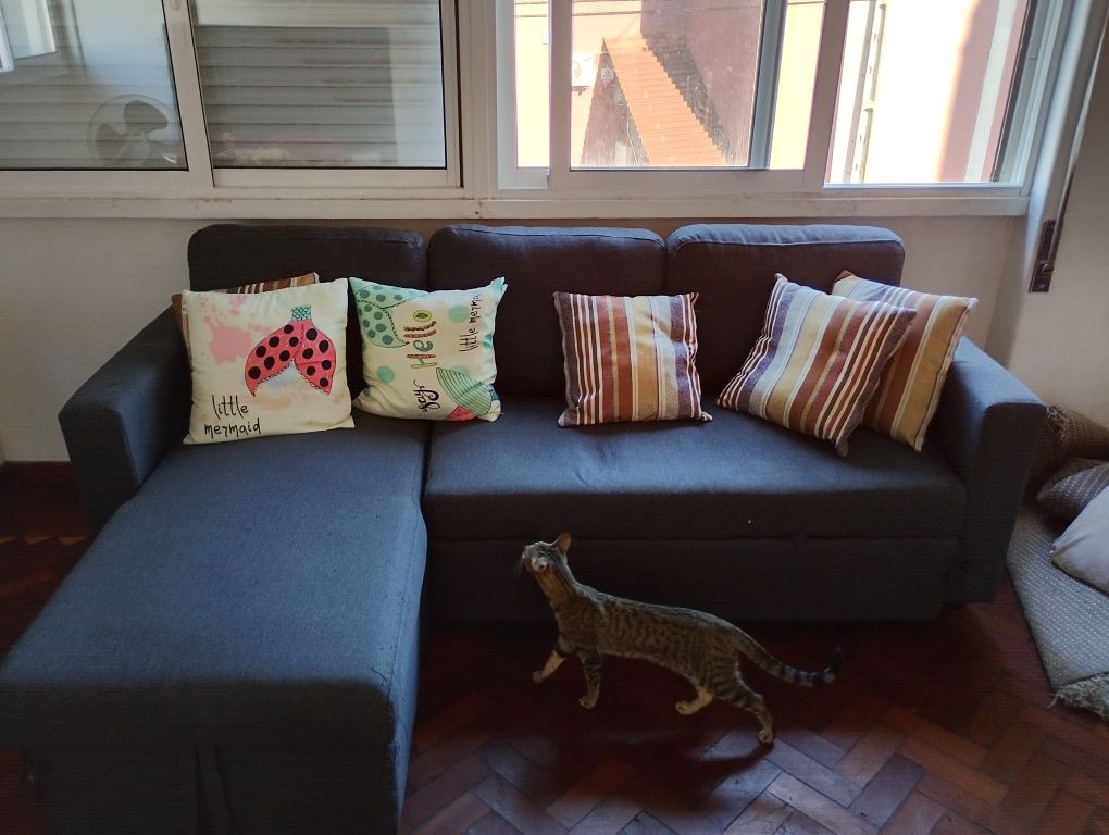 Vendo sofá cama como novo