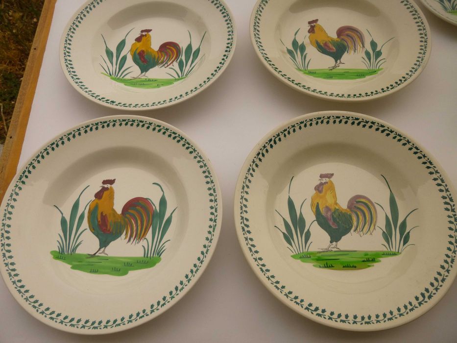 Conjunto de louça pintada a mão, Portugal ca. 1940