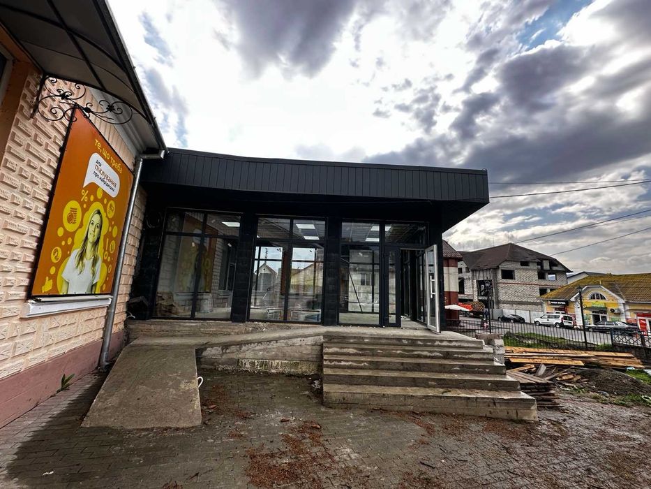 Продається магазин в смт. Буштино