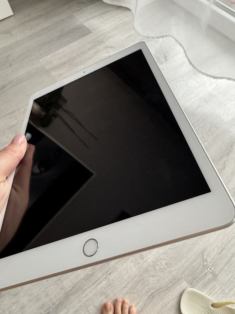 Ipad A2197 10.2”