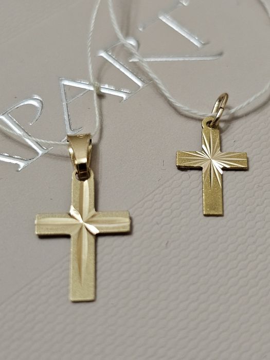 Złota zawieszka na łańcuszek krzyżyk celebrytka ślub au złoto 585 14