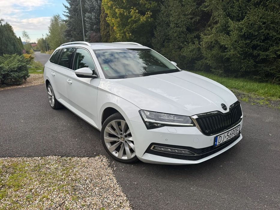 Skoda Superb Skoda Superb 3 TDI DSG kombi, 2021r, super stan i wyposażenie