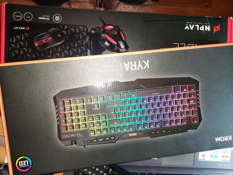 Dominate gaming bundle