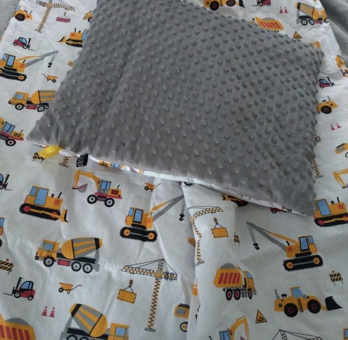 Komplet do Przedszkola Kocyk Minky

100×135 + Poduszka – Miękki Zestaw