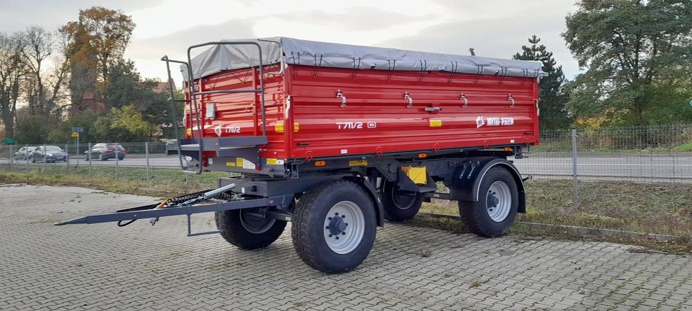 Metal-Fach T711/2 10 ton  plandeka ze stelażem, balkon