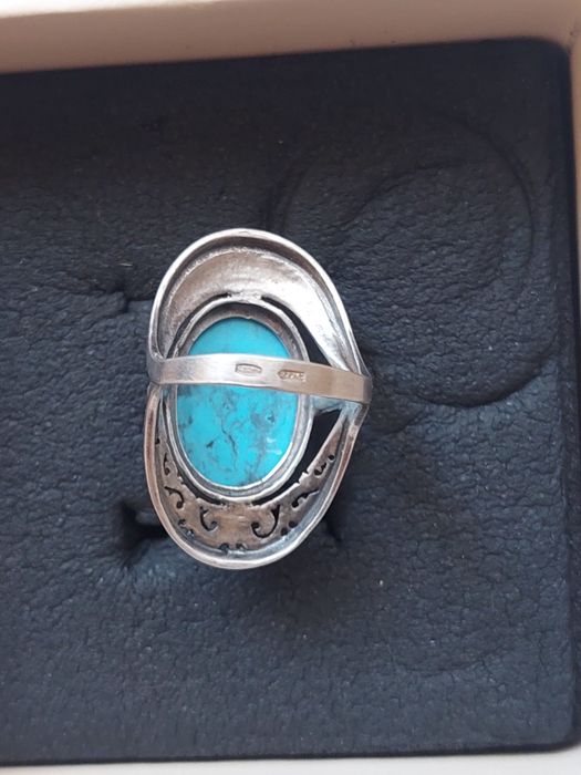 Колечко серебро с бирюзой 17 размер