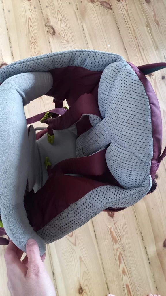 Nosidełko turystyczne  Deuter Kid Comfort