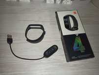 Зарядка на mi band 4 + браслет в подарок