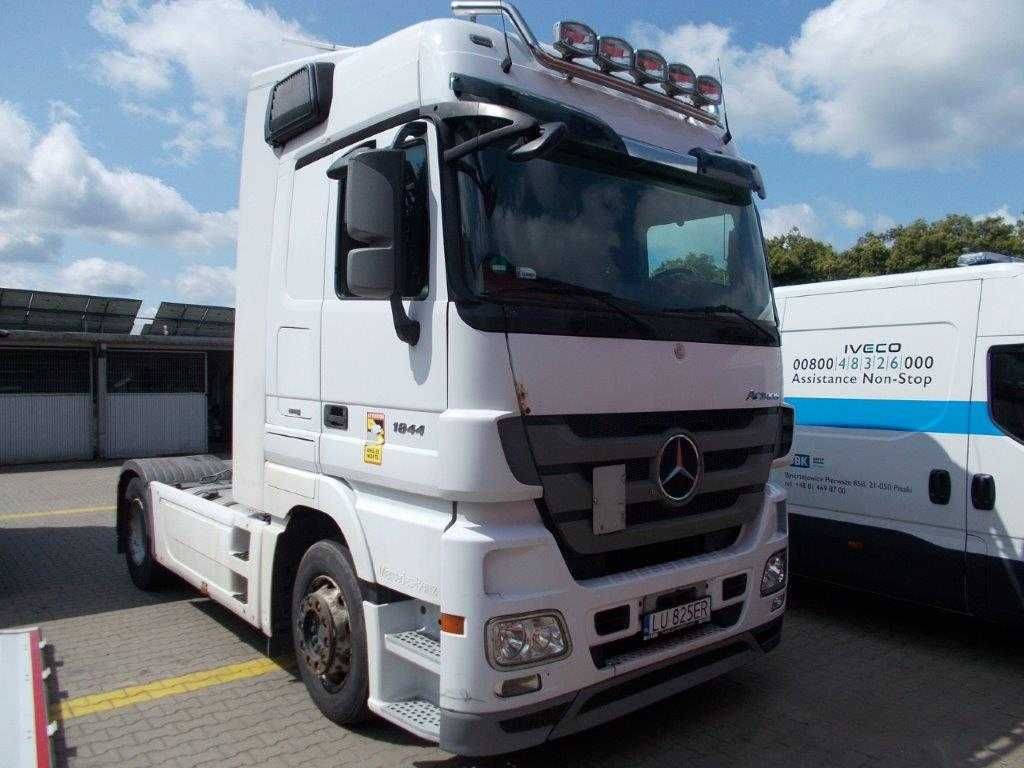 Mercedes-Benz MP3 2012