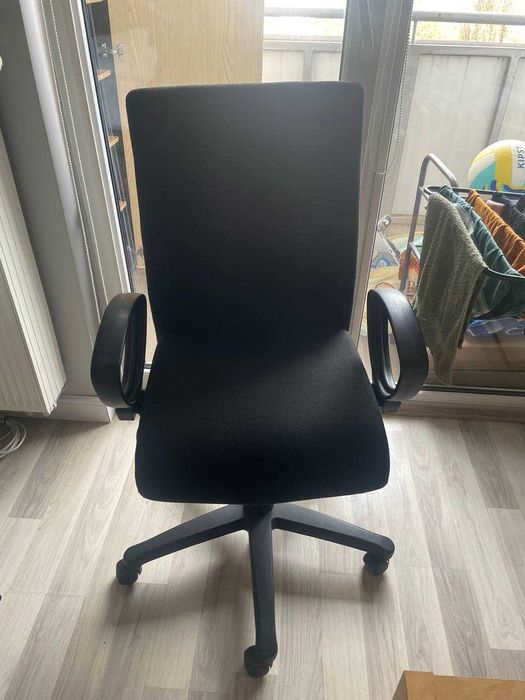 Krzesło NOWY STYL LEON czarne