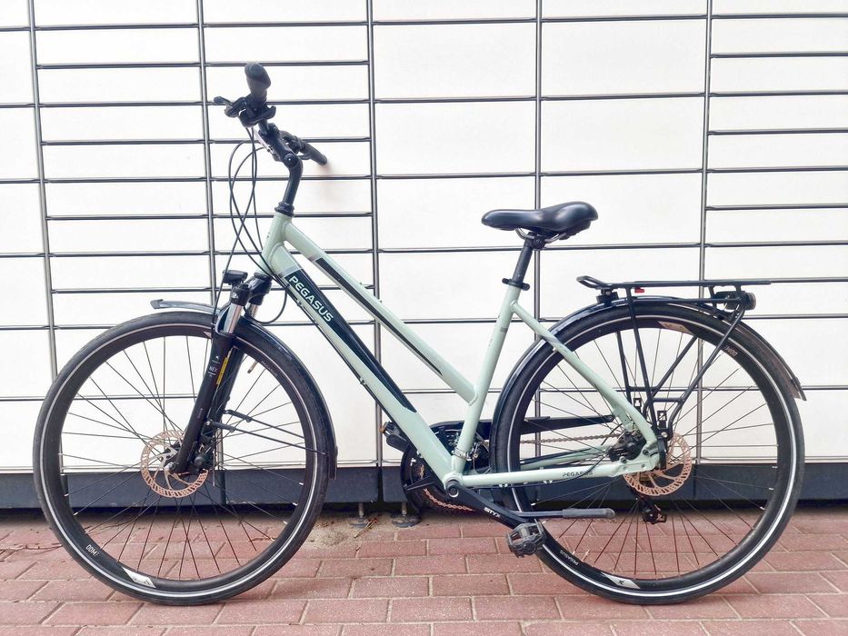 Rower trekkingowy Pegasus Ancura Disc / Shimano 3x8 / rozm. M