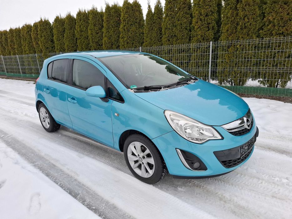 OPEL CORSA D LIFT 1.4 16V nawigacja klima alufelgi z Niemiec serwis
